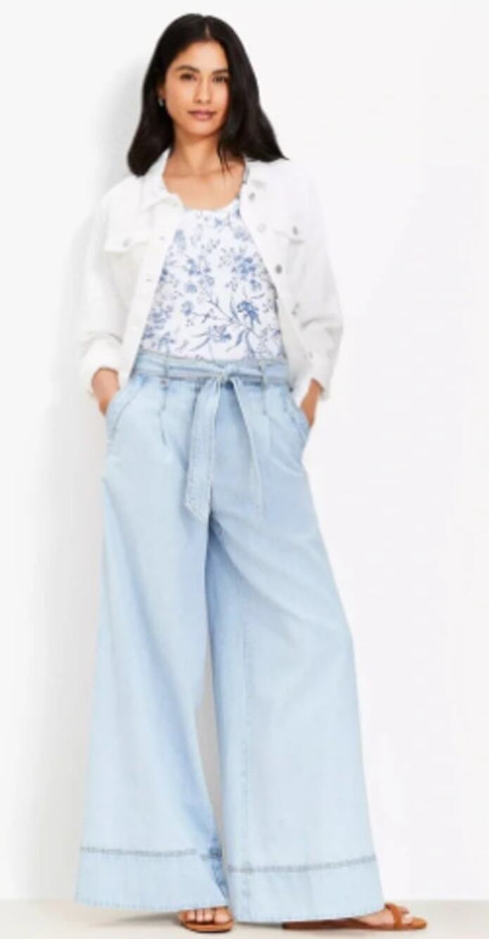 LOFT Wide Leg Crop Jeans Women 10 Light Wash Belted High Rise Lightweight Denim